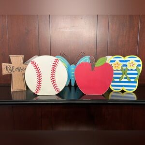 Lot of 7 Wood Shelf Sitters